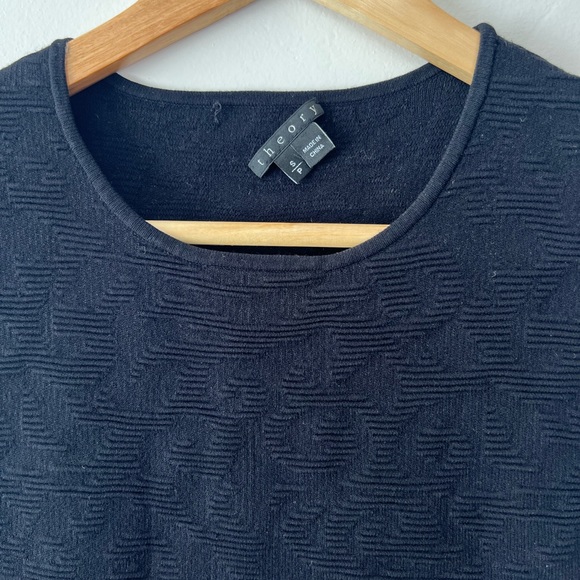 Theory Sleeveless Fit and Flare dress - Picture 2 of 5